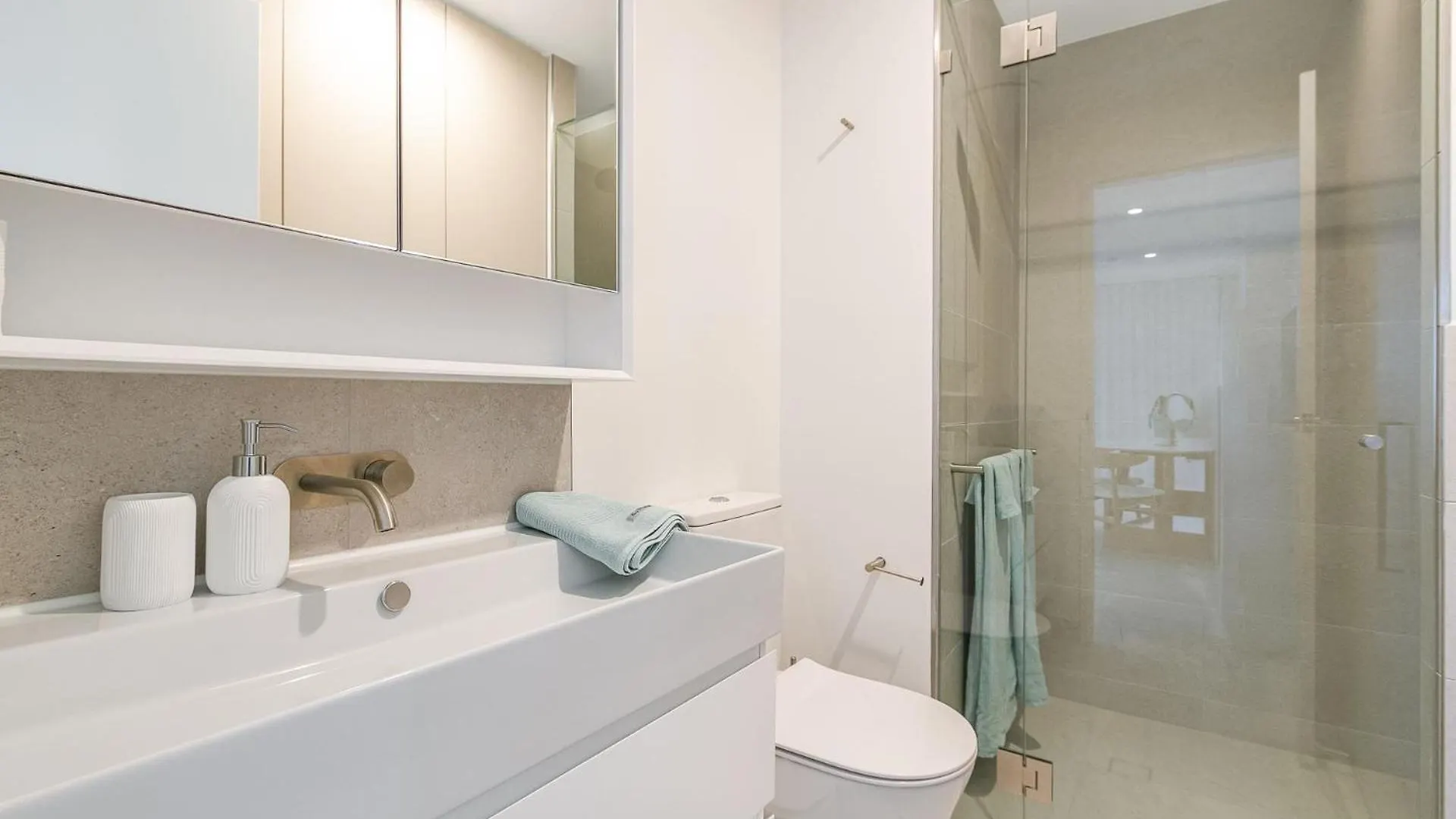Cala Dei Apartments Unit 502 Gold Coast